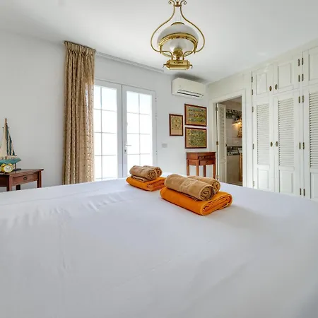 度假居 L Azdora La Concha Luxury House-shared Pool *