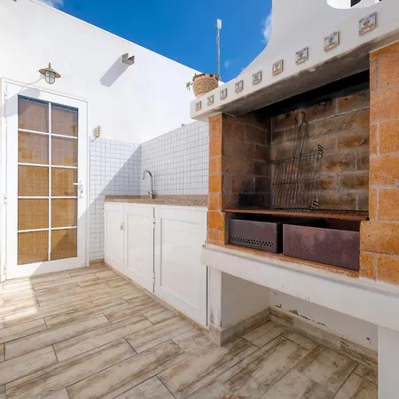 L Azdora La Concha Luxury House-shared Pool 宏达海滩